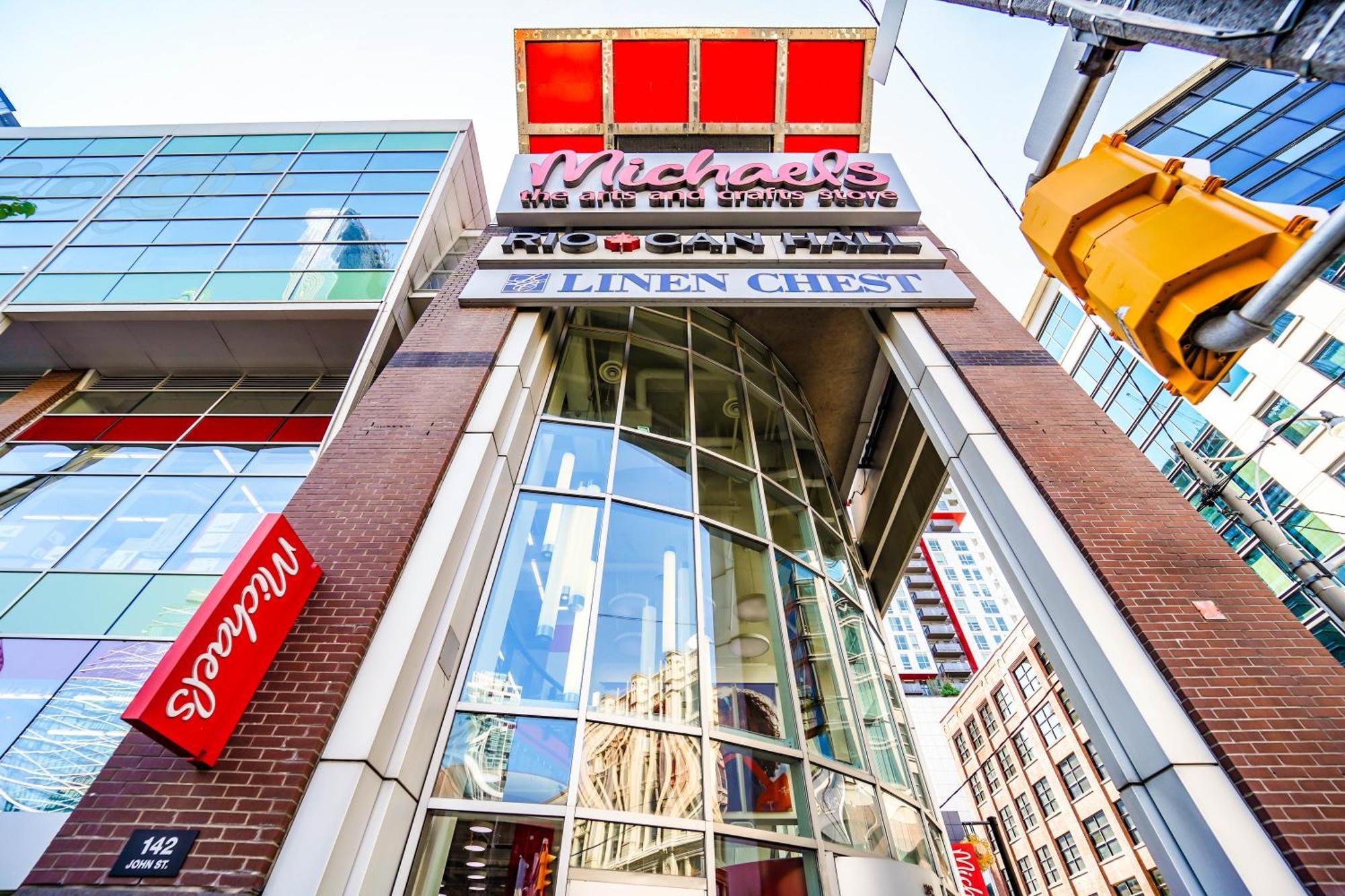 Chol Furnished Suites Heart Of Downtown Toronto, 2 Beds, Free Parking, Cn Tower View Kültér fotó